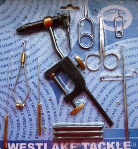 Набор инструментов с тисками для вязания нахлыстовых мушек WT-7316 (9 инструментов)